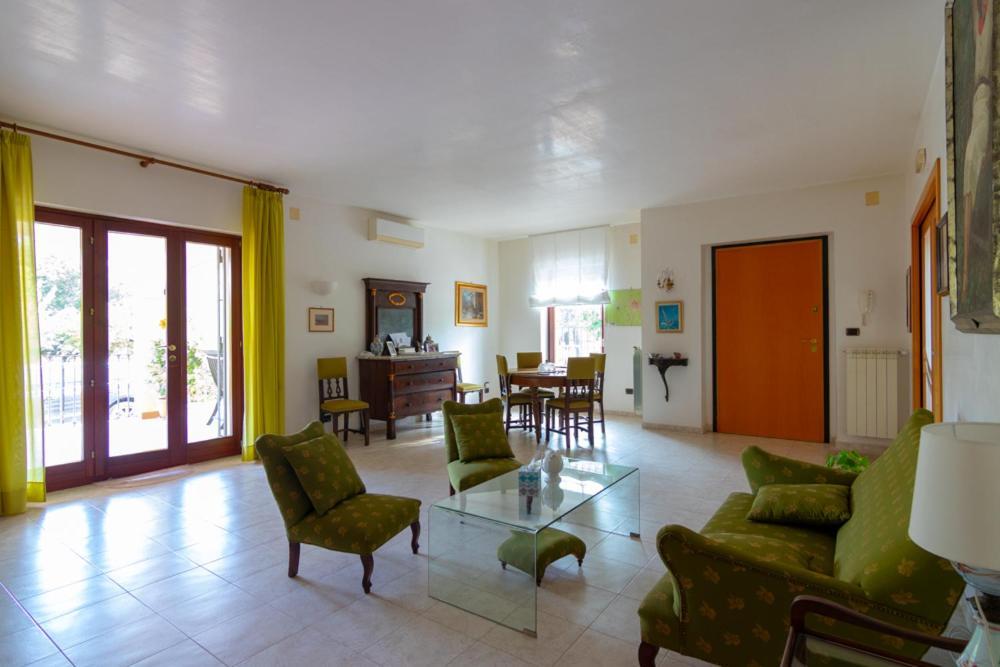 Bed and Breakfast La Volpina Martina Franca Exterior foto